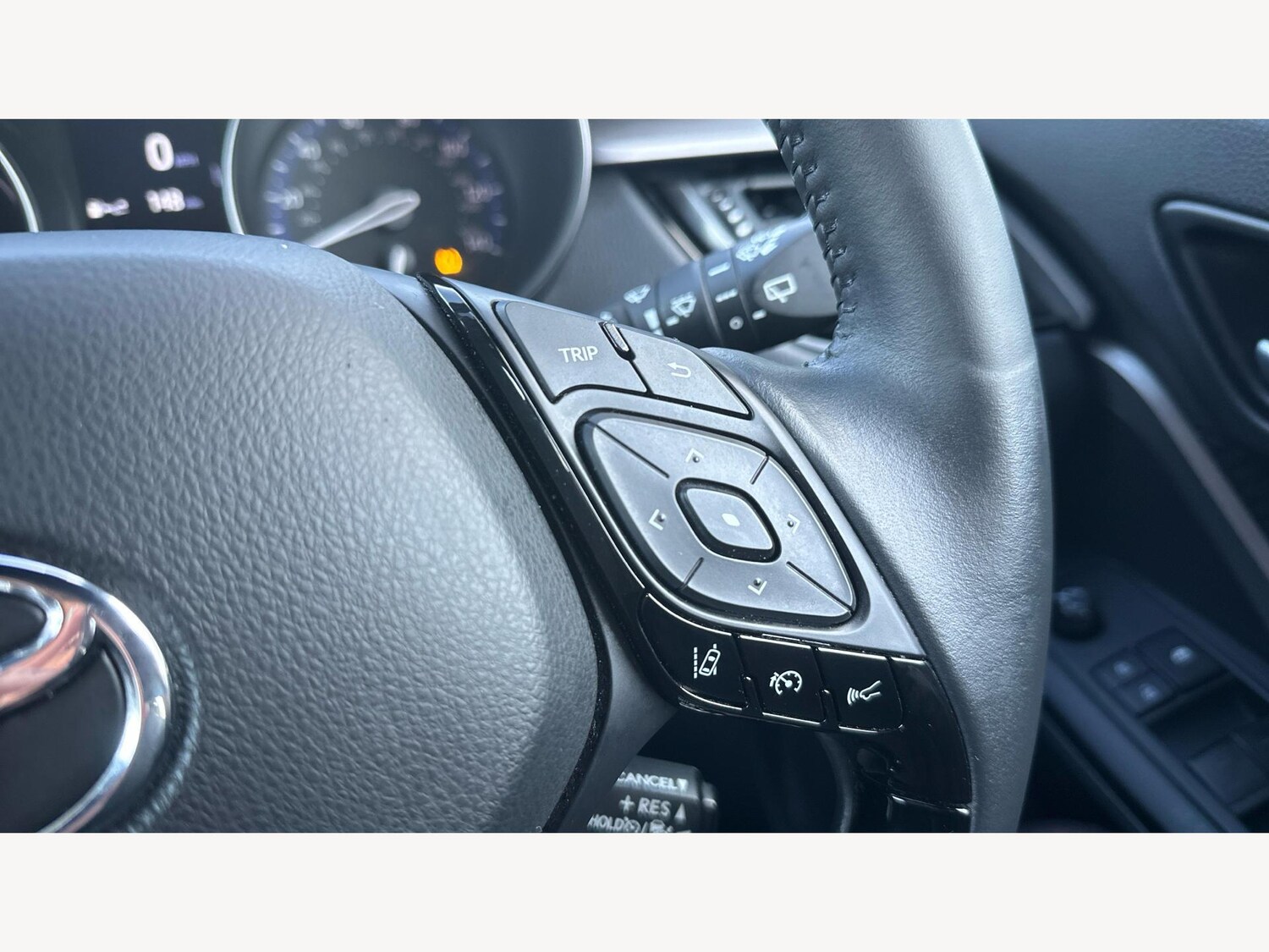 Used Toyota C-HR for sale - 77784488: Photo 23