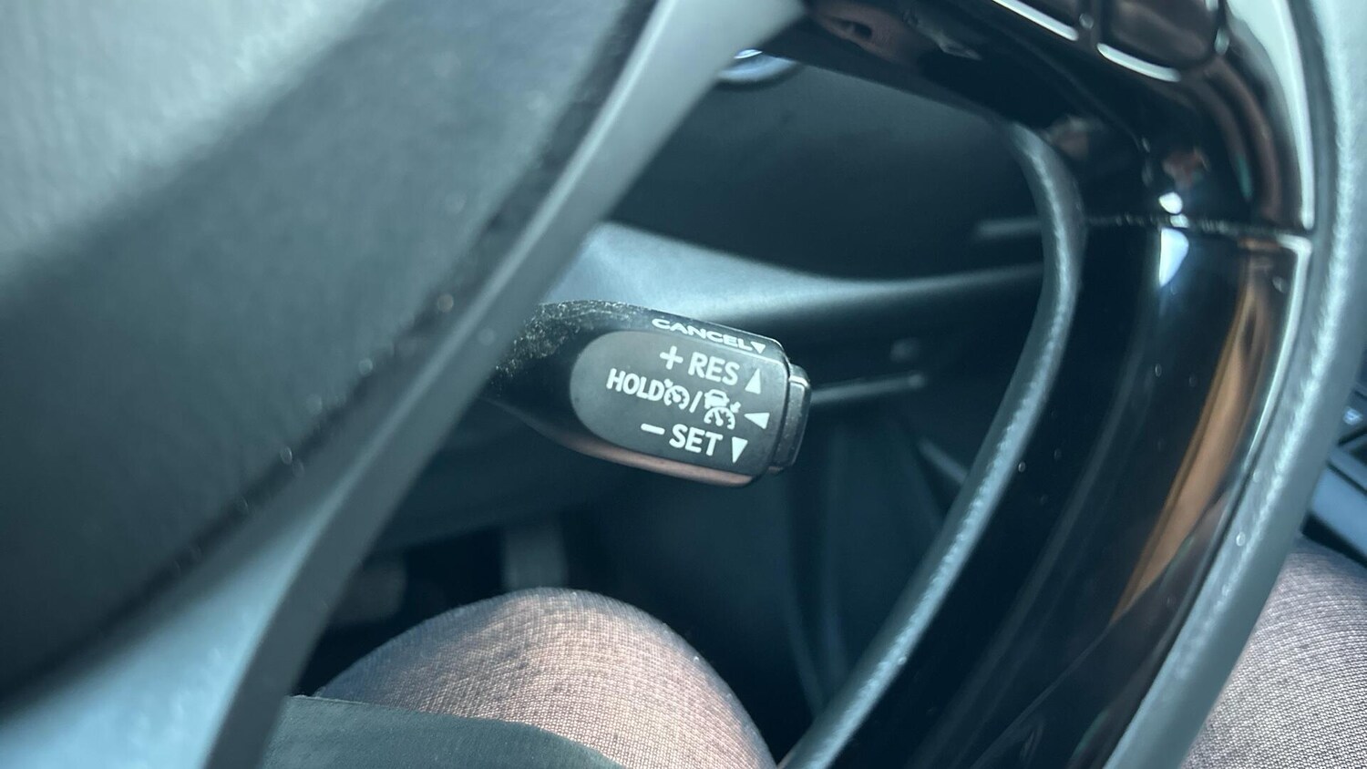 Used Toyota C-HR for sale - 77784488: Photo 32