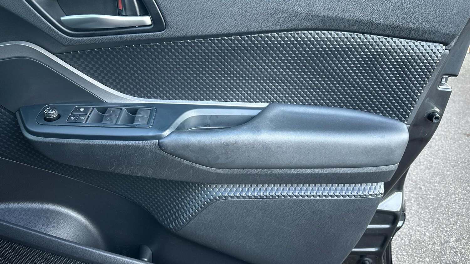 Used Toyota C-HR for sale - 77784488: Photo 33