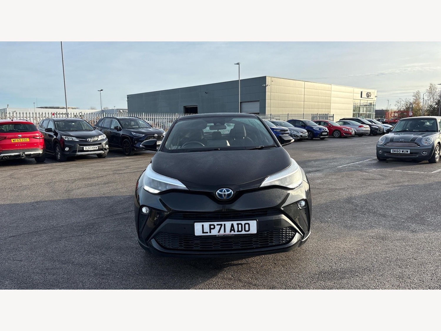 Used Toyota C-HR 2022 for sale - 77345350: Photo 17