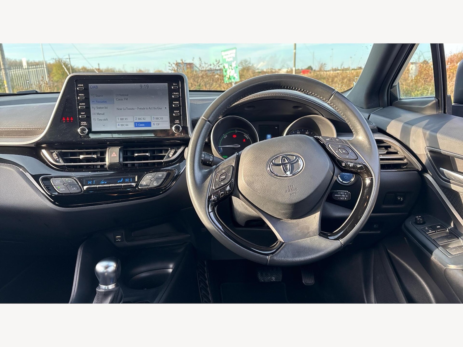 Used Toyota C-HR 2022 for sale - 77345350: Photo 8