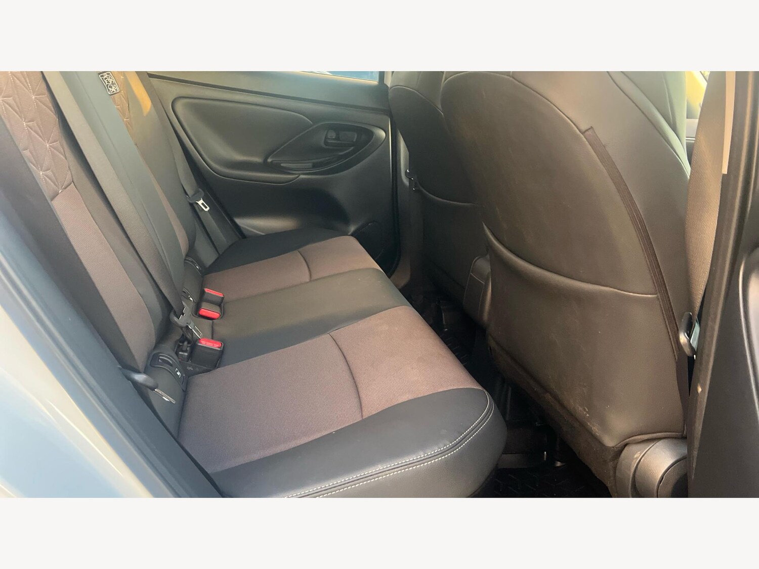 Used Toyota Yaris Cross 2024 for sale - 77097710: Photo 14