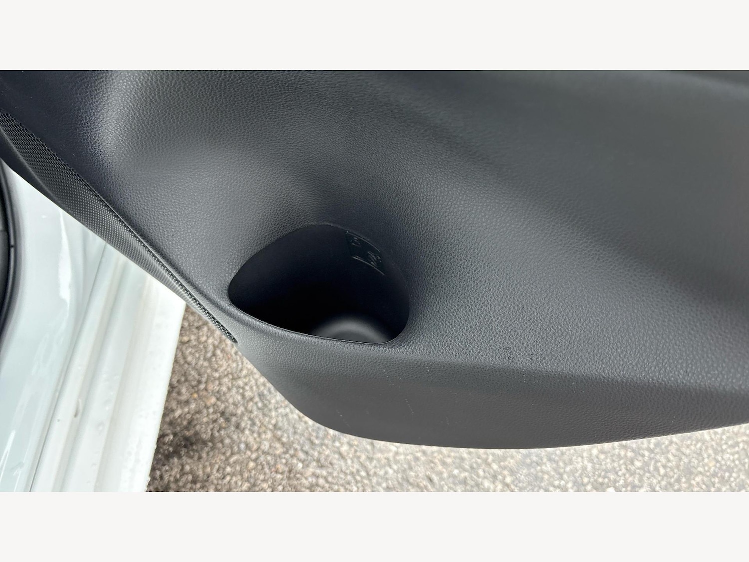 Used Toyota Yaris 2024 for sale - 76151473: Photo 22