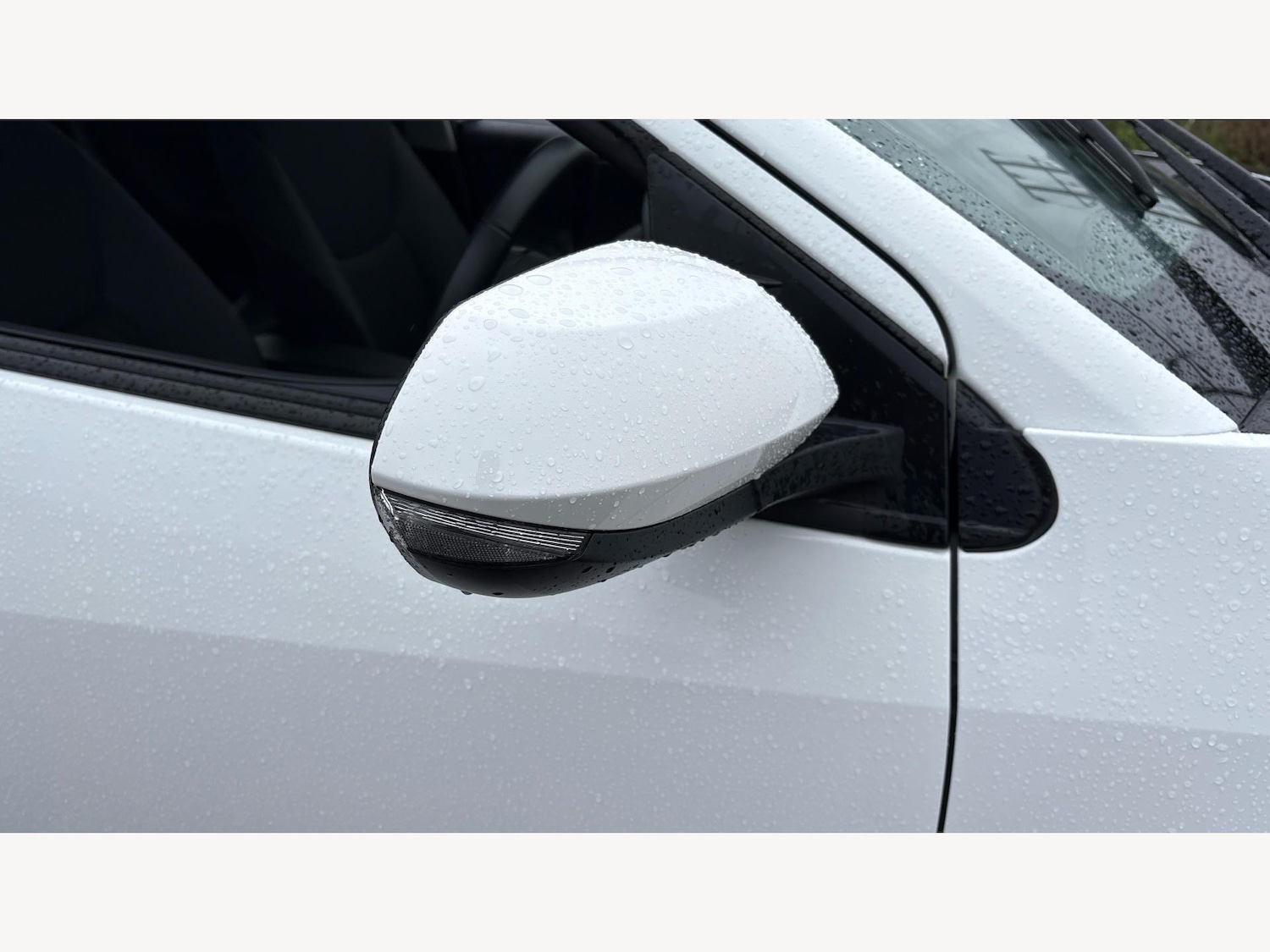 Used Toyota Yaris 2024 for sale - 76151473: Photo 24