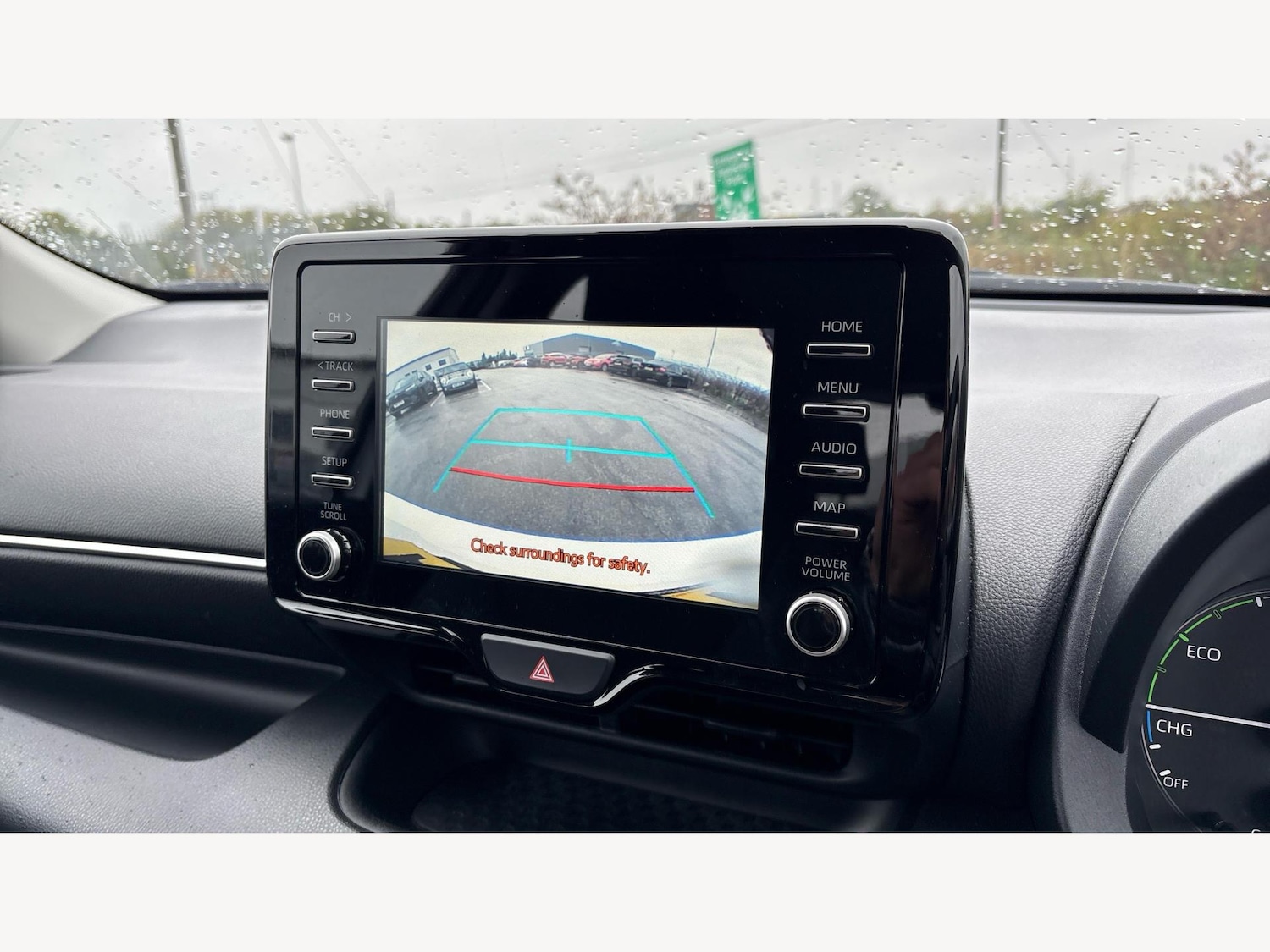 Used Toyota Yaris 2024 for sale - 76151473: Photo 42