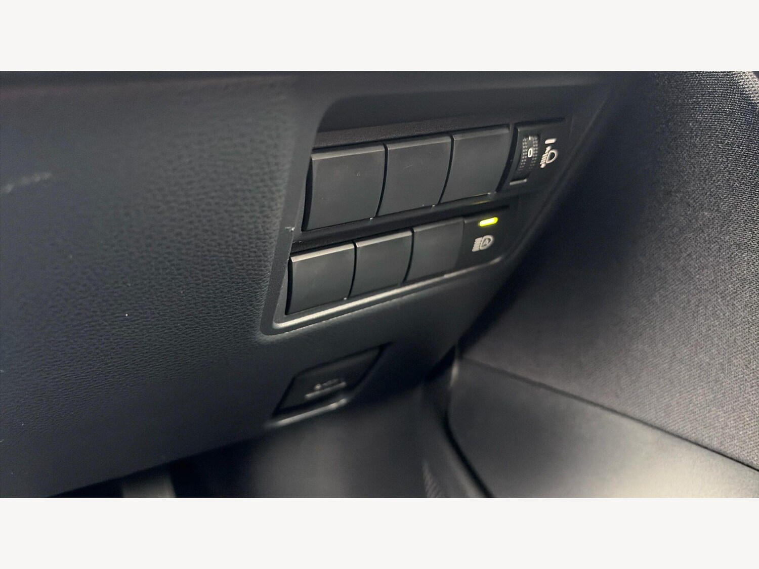 Used Toyota Yaris 2025 for sale - 77559648: Photo 39