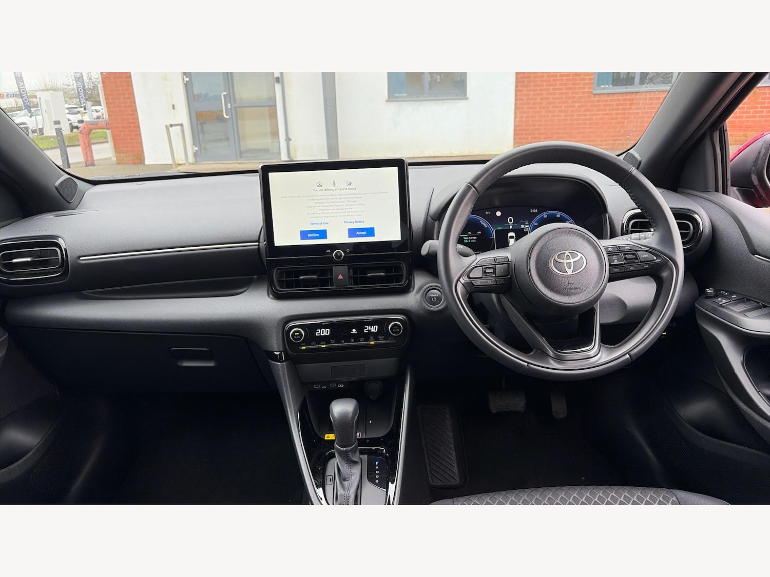 Used Toyota Yaris 2025 for sale - 77559648: Photo 7