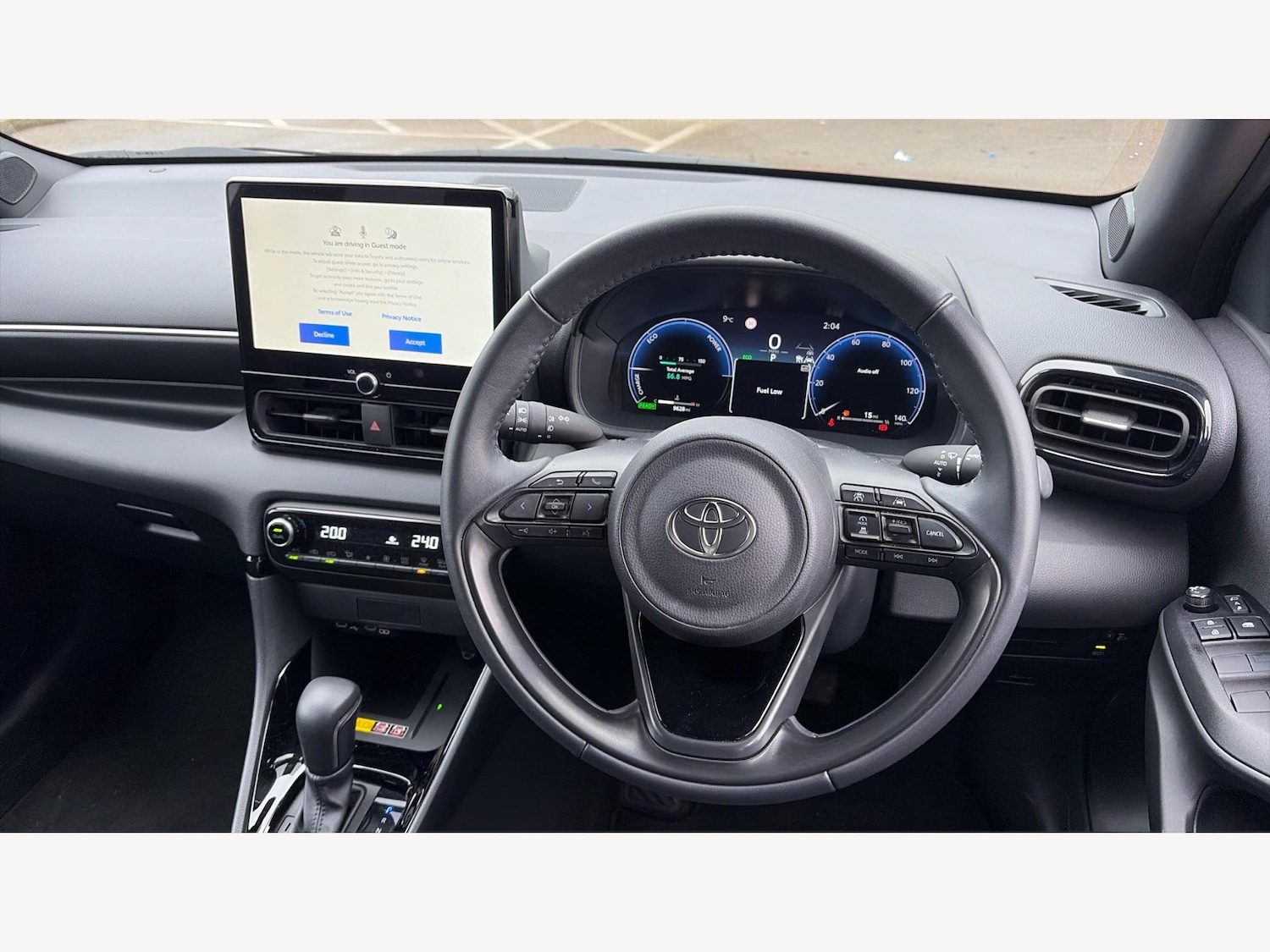 Used Toyota Yaris 2025 for sale - 77559648: Photo 8