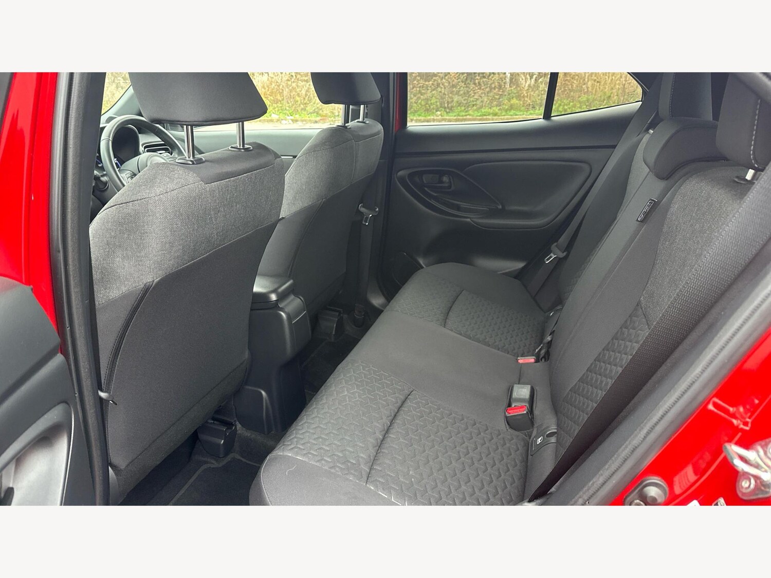 Used Toyota Yaris Cross 2023 for sale - 77314610: Photo 15