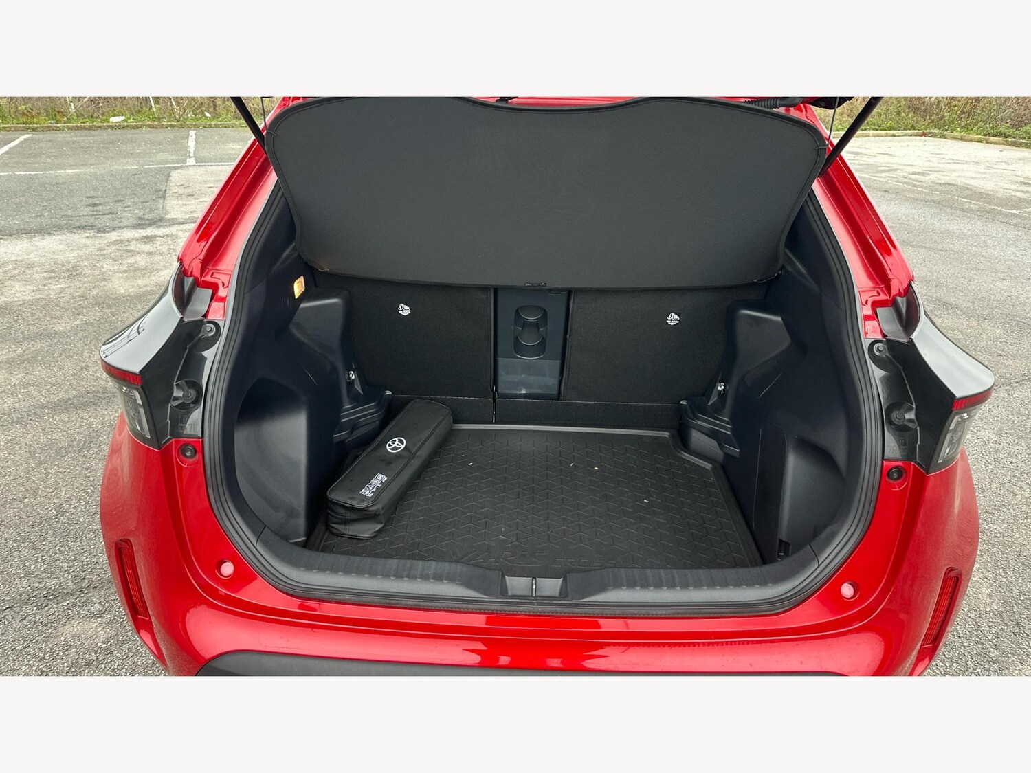 Used Toyota Yaris Cross 2023 for sale - 77314610: Photo 16