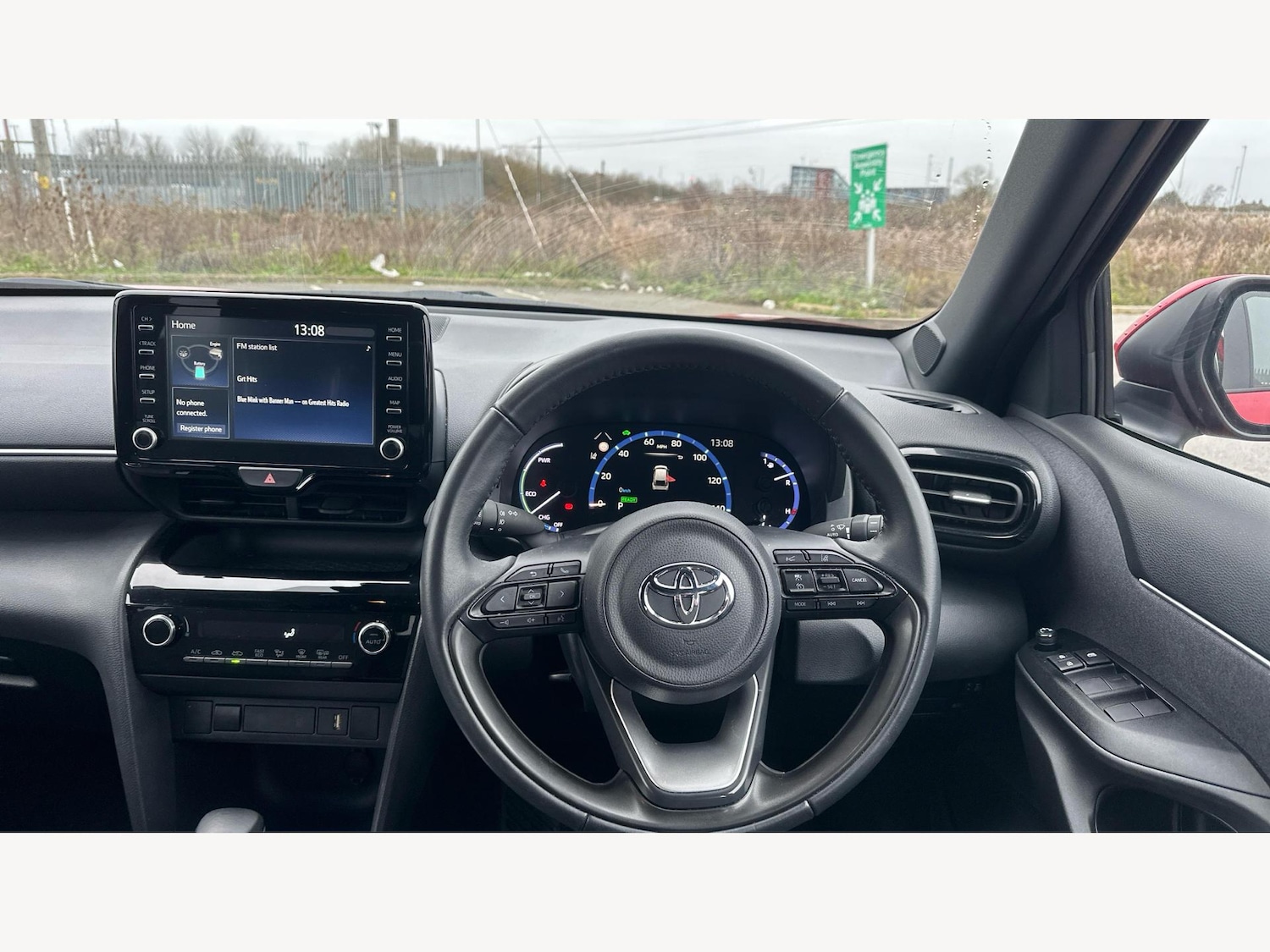 Used Toyota Yaris Cross 2023 for sale - 77314610: Photo 7