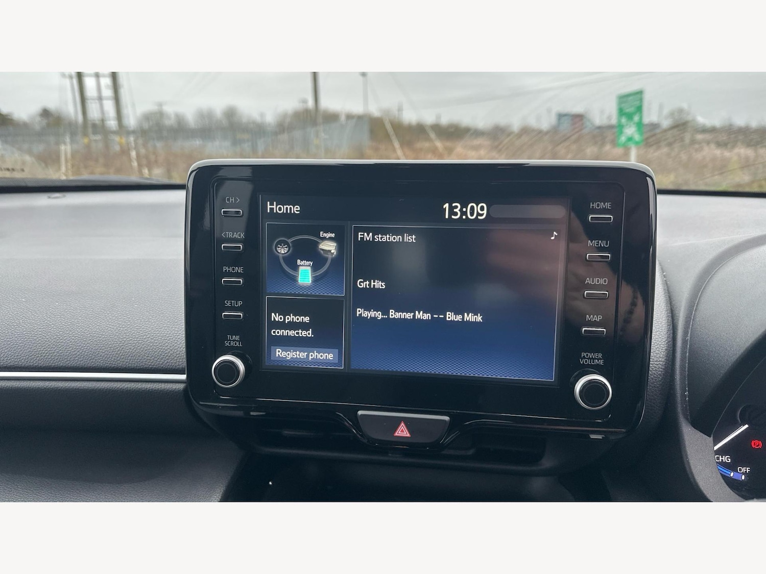 Used Toyota Yaris Cross 2023 for sale - 77314610: Photo 9