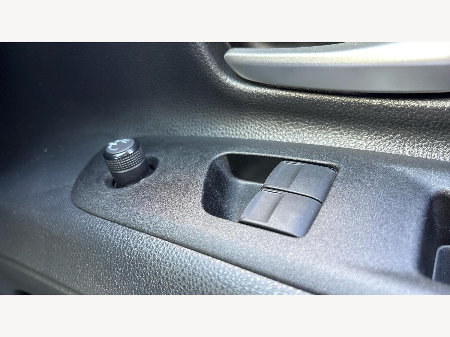 Used Toyota Aygo X 2022 for sale - 76226200: Photo 27