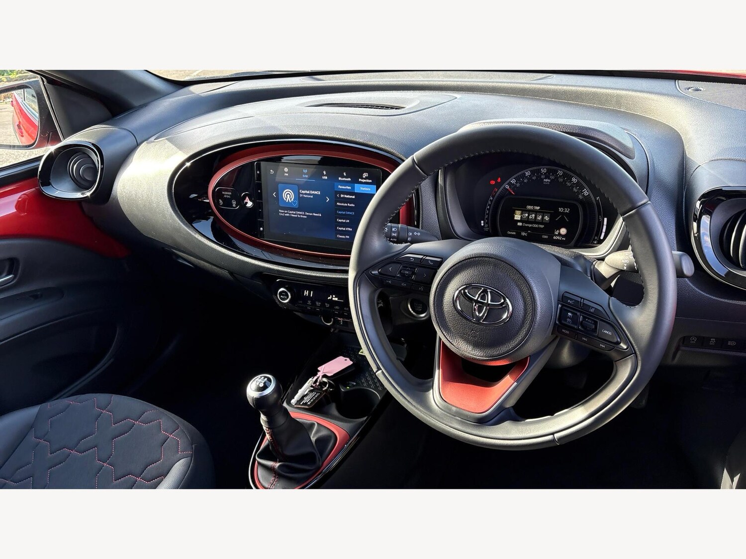 Used Toyota Aygo X 2022 for sale - 76226200: Photo 8