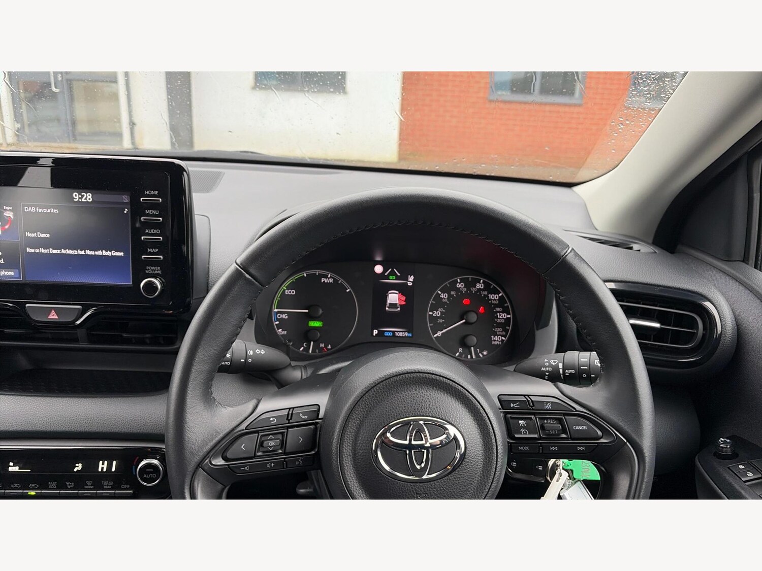 Used Toyota Yaris for sale - 77909786: Photo 10