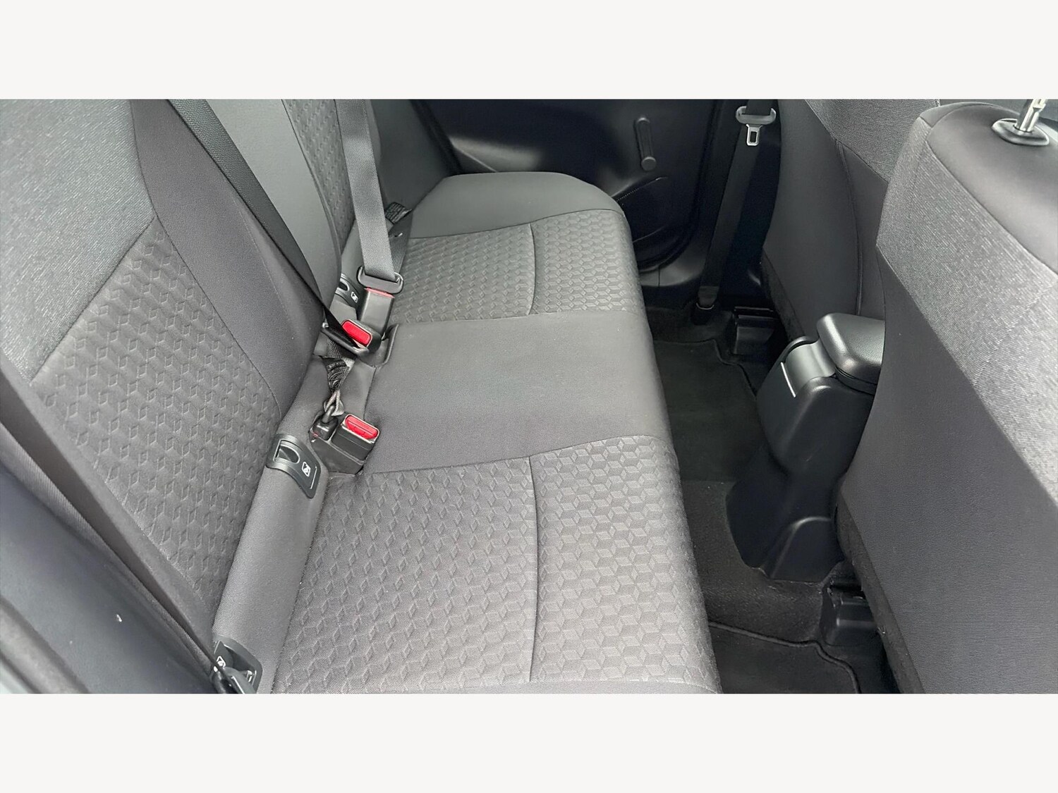 Used Toyota Yaris for sale - 77909786: Photo 14