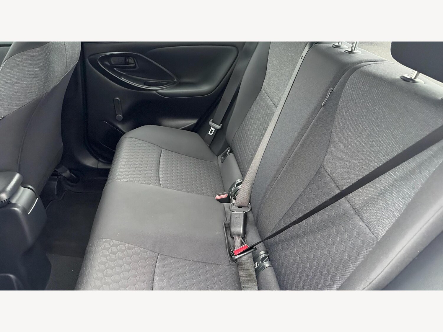 Used Toyota Yaris for sale - 77909786: Photo 15