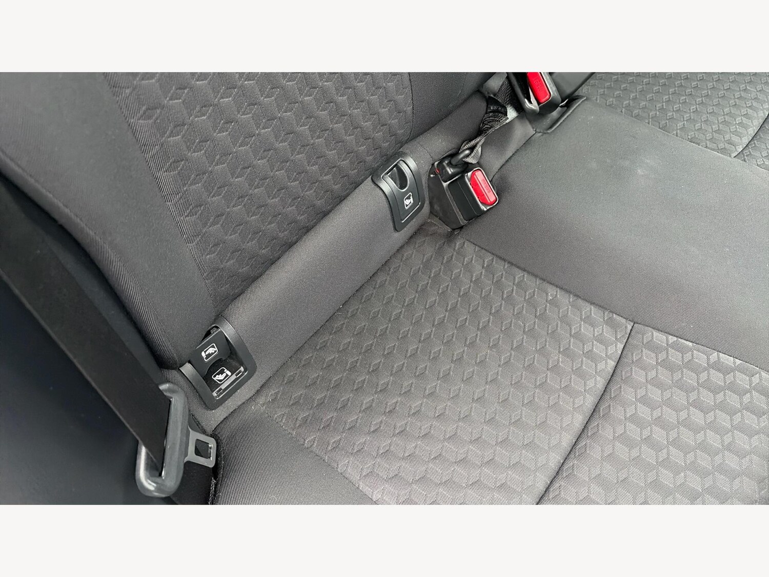 Used Toyota Yaris for sale - 77909786: Photo 27