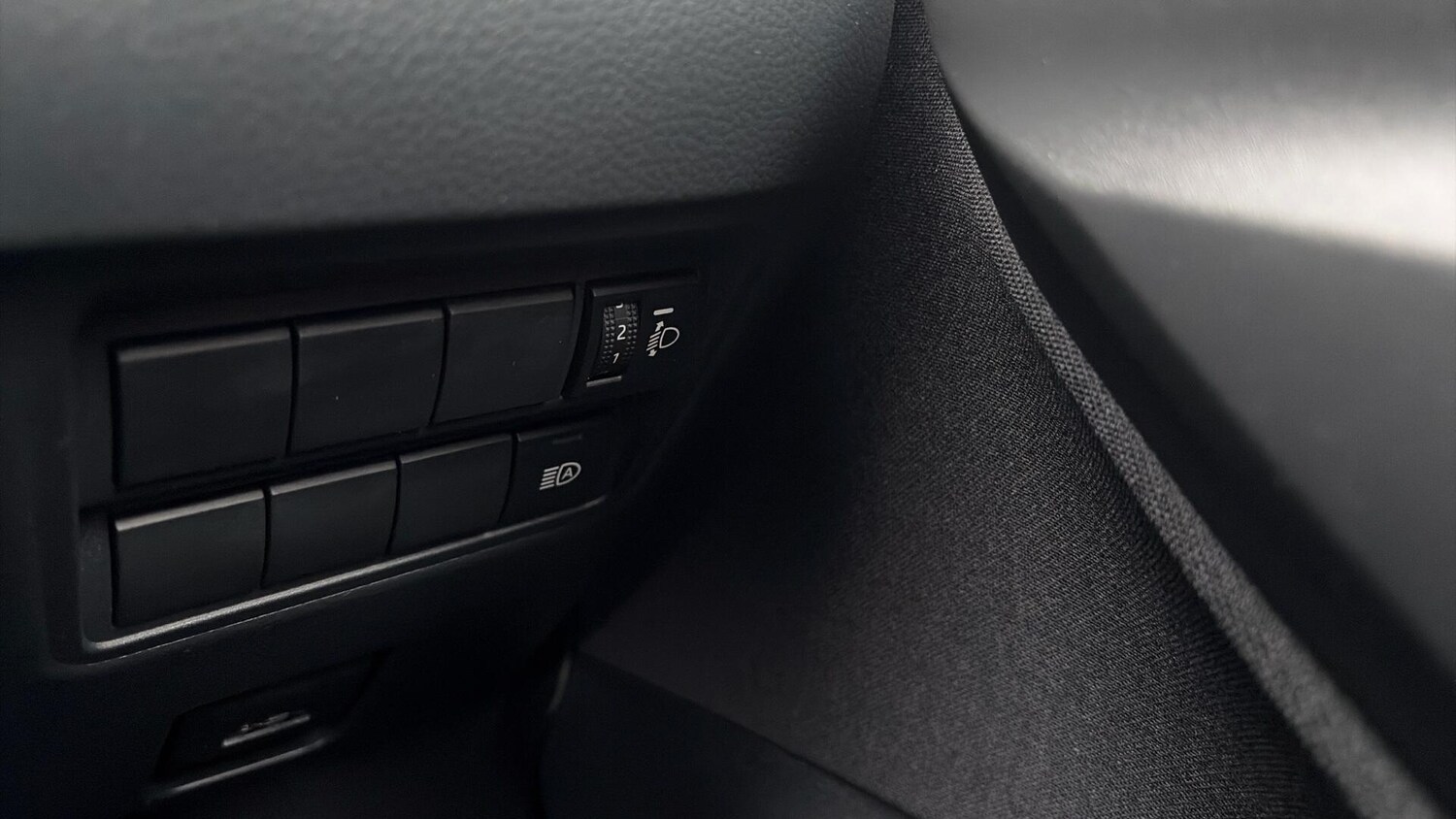 Used Toyota Yaris for sale - 77909786: Photo 34