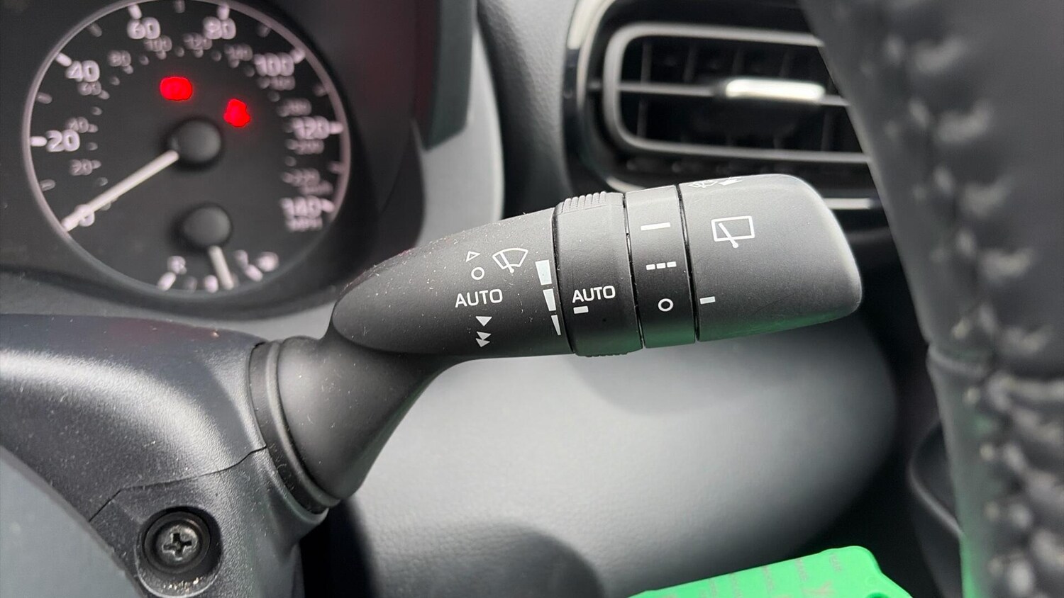 Used Toyota Yaris for sale - 77909786: Photo 37