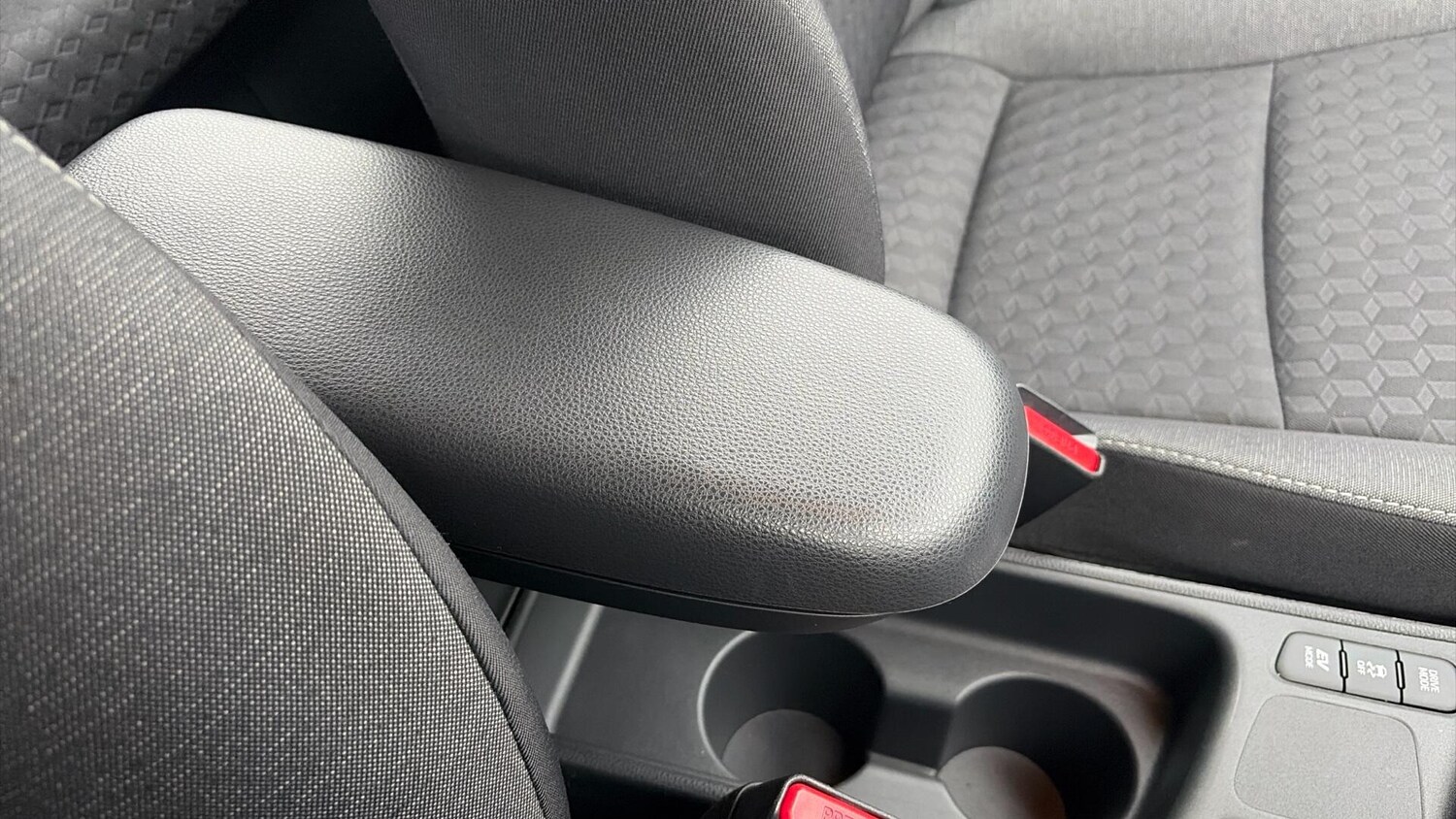 Used Toyota Yaris for sale - 77909786: Photo 39