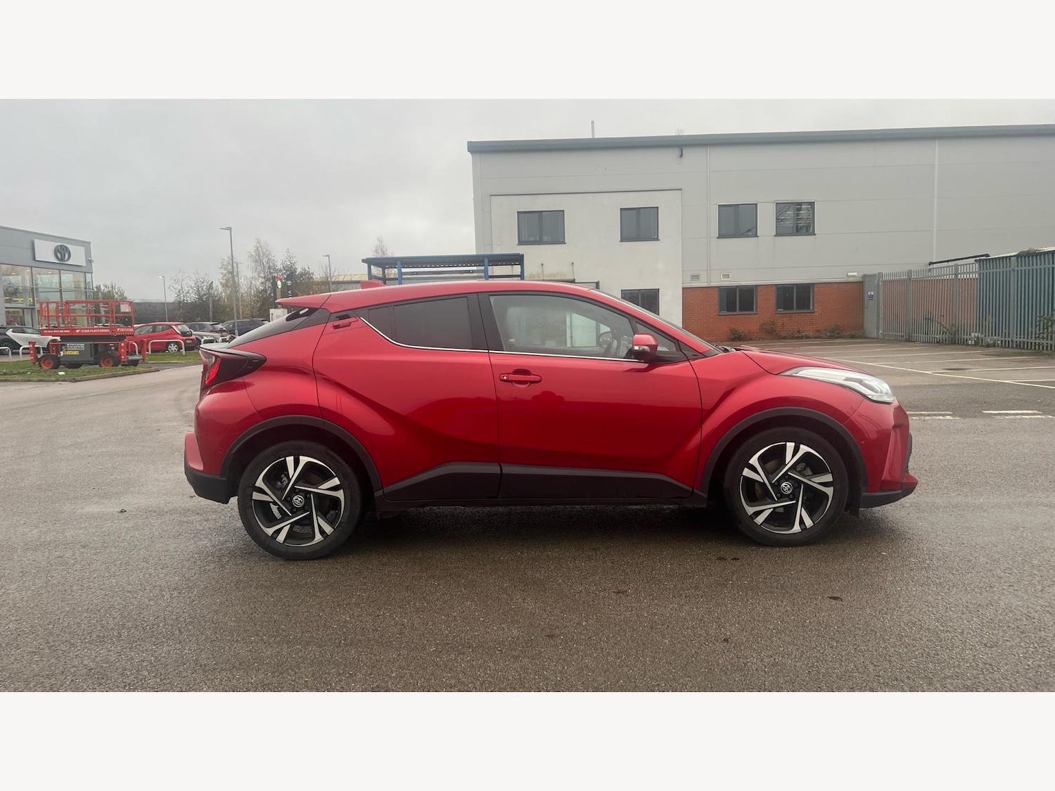 Used Toyota C-HR 2022 for sale - 76689057: Photo 18