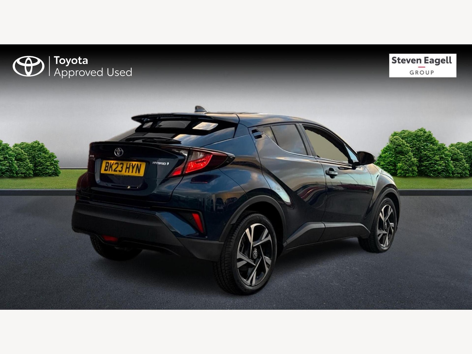 Used Toyota C-HR 2023 for sale - 76689967: Photo 2