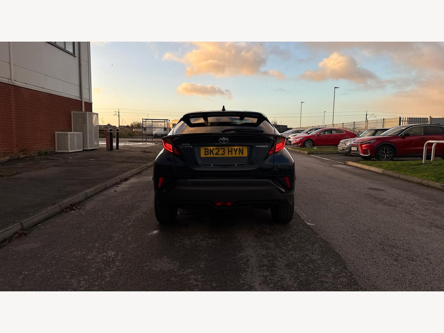 Used Toyota C-HR 2023 for sale - 76689967: Photo 21