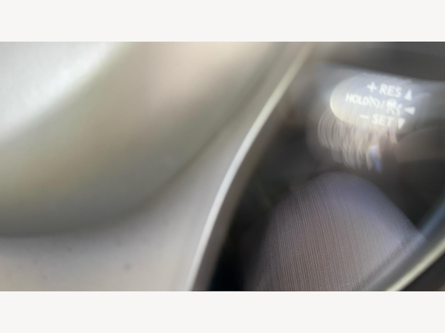 Used Toyota C-HR 2023 for sale - 76689967: Photo 32