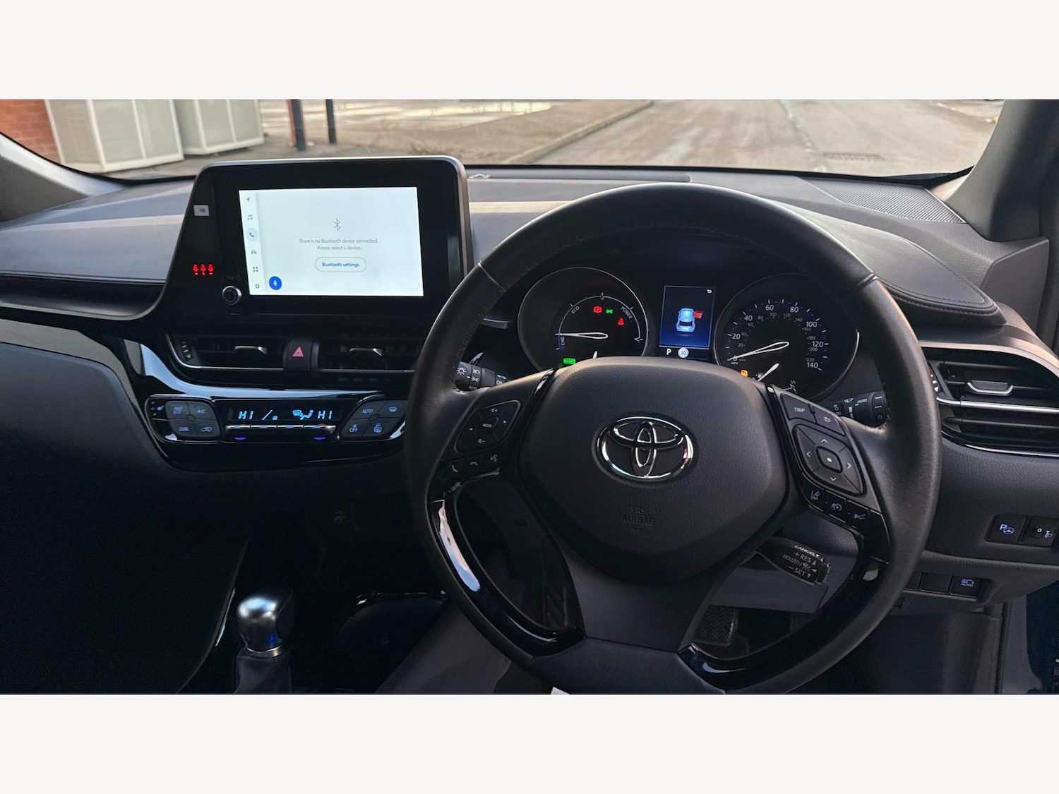 Used Toyota C-HR 2023 for sale - 76689967: Photo 8