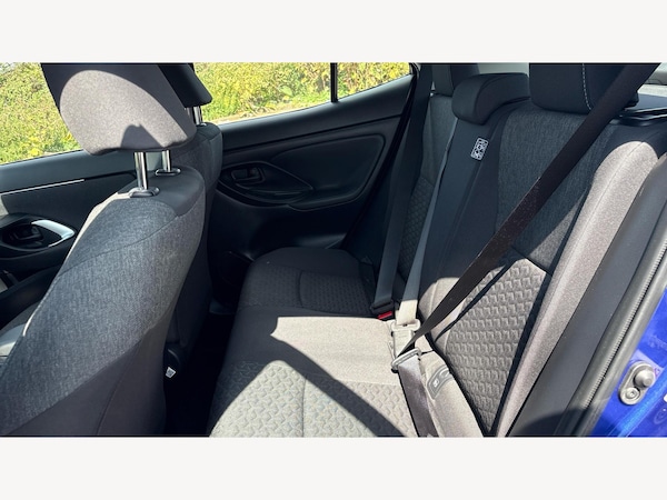 Used Toyota Yaris Cross 2023 for sale - 75600186: Photo 15