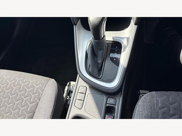 Used Toyota Yaris Cross 2023 for sale - 75600186: Photo 23