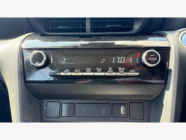 Used Toyota Yaris Cross 2023 for sale - 75600186: Photo 28