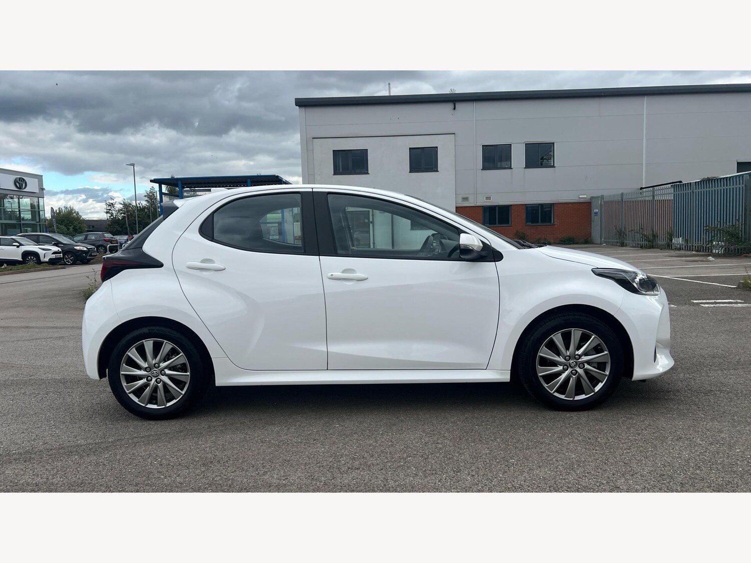 Used Toyota Yaris 2023 for sale - 75915149: Photo 18