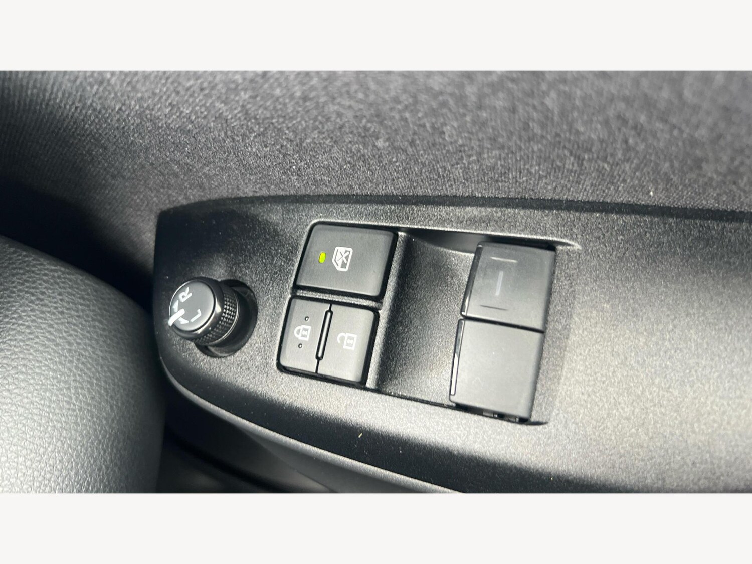 Used Toyota Yaris 2023 for sale - 75915149: Photo 23