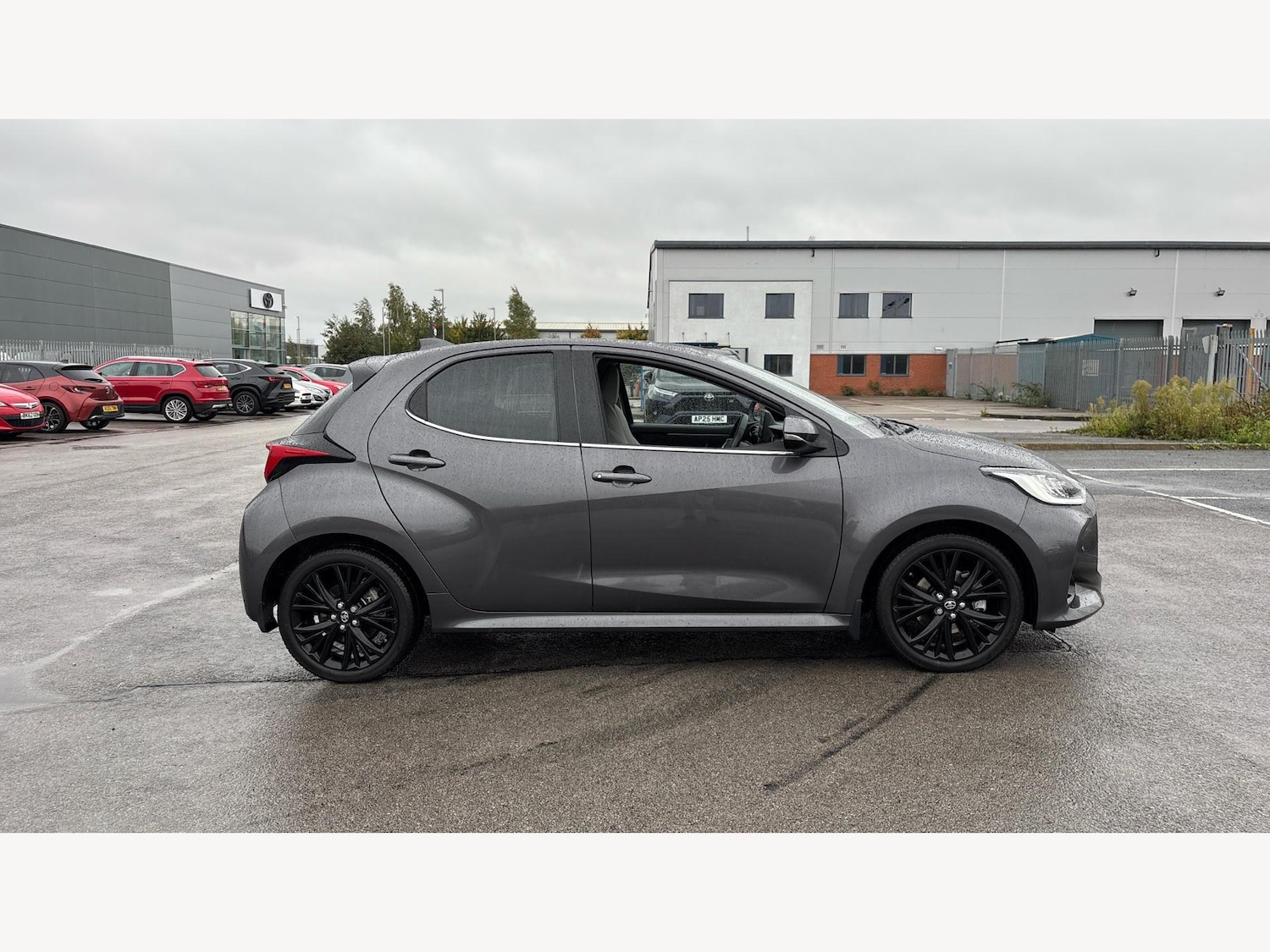 Used Toyota Yaris 2023 for sale - 76166458: Photo 18
