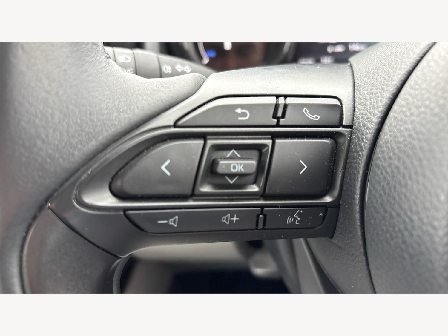 Used Toyota Yaris 2023 for sale - 76166458: Photo 23