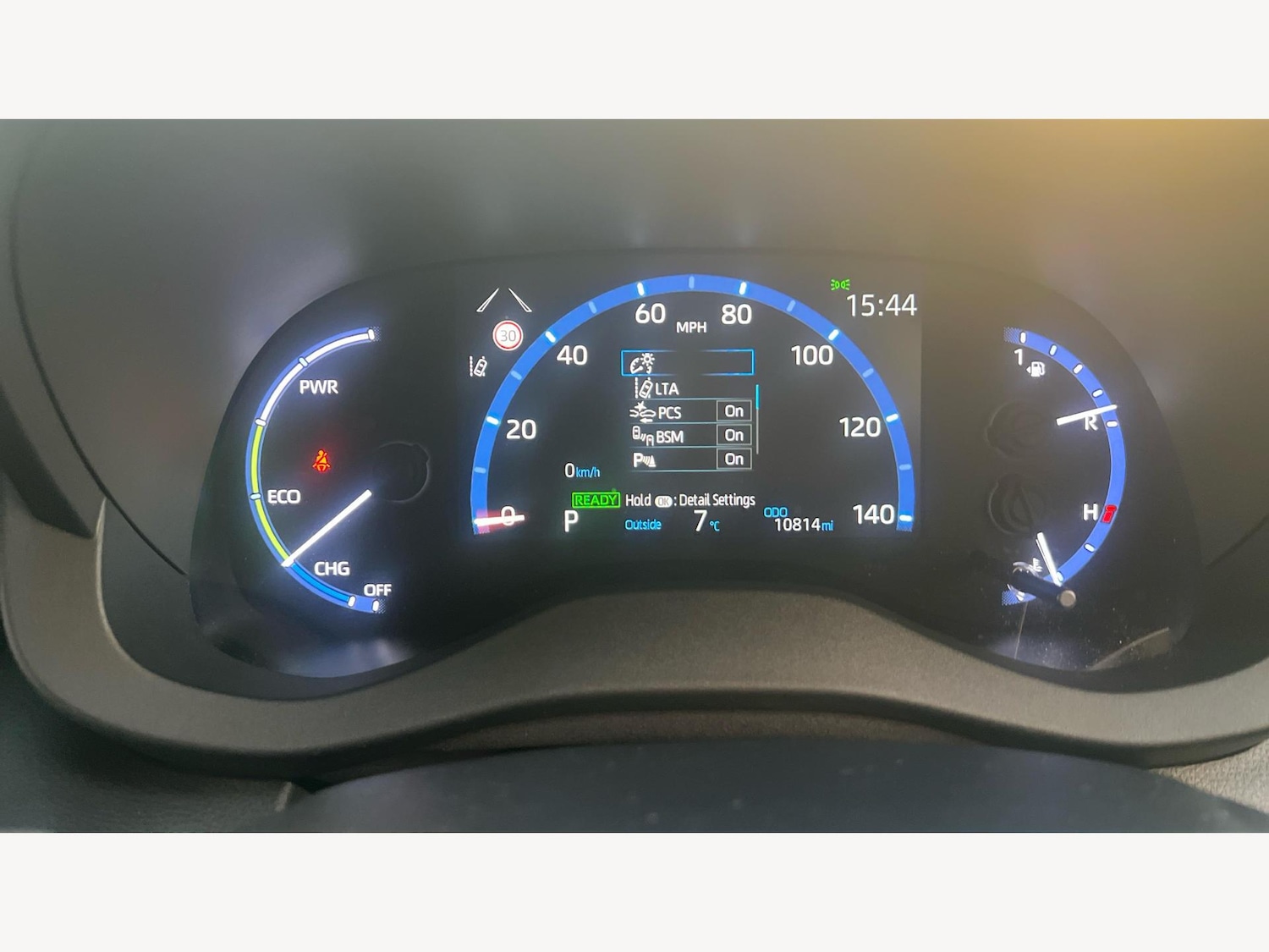 Used Toyota Yaris Cross 2024 for sale - 76573120: Photo 11