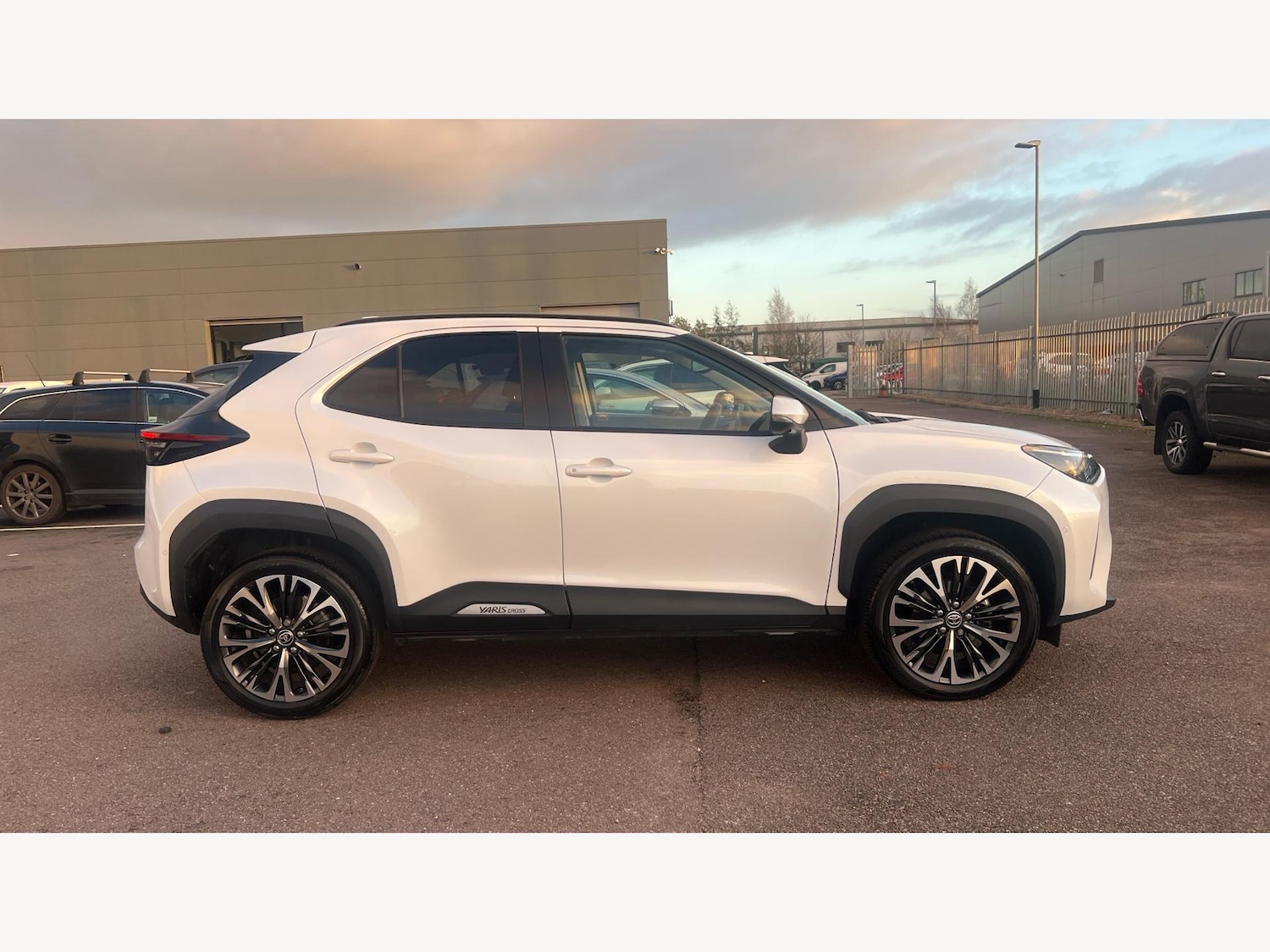 Used Toyota Yaris Cross 2024 for sale - 76573120: Photo 18