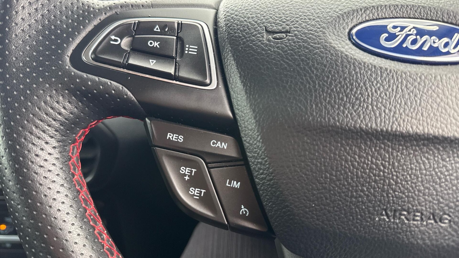 Used Ford Ecosport 2019 for sale - 77799478: Photo 41