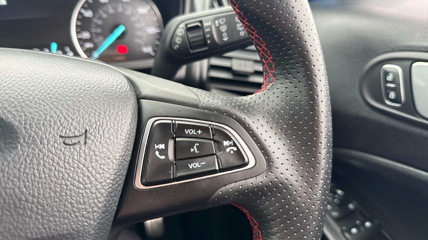 Used Ford Ecosport 2019 for sale - 77799478: Photo 42