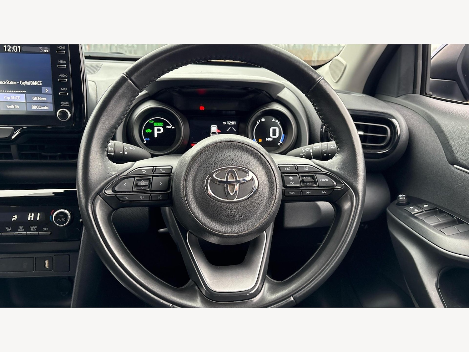 Used Toyota Yaris Cross 2023 for sale - 77559803: Photo 10