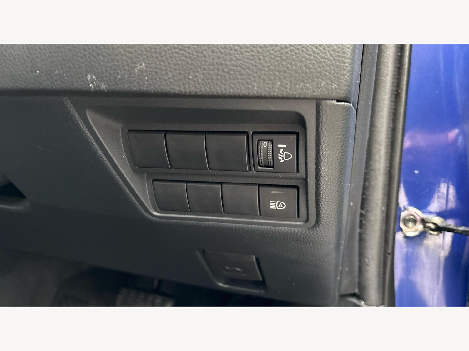 Used Toyota Yaris Cross 2023 for sale - 77559803: Photo 31