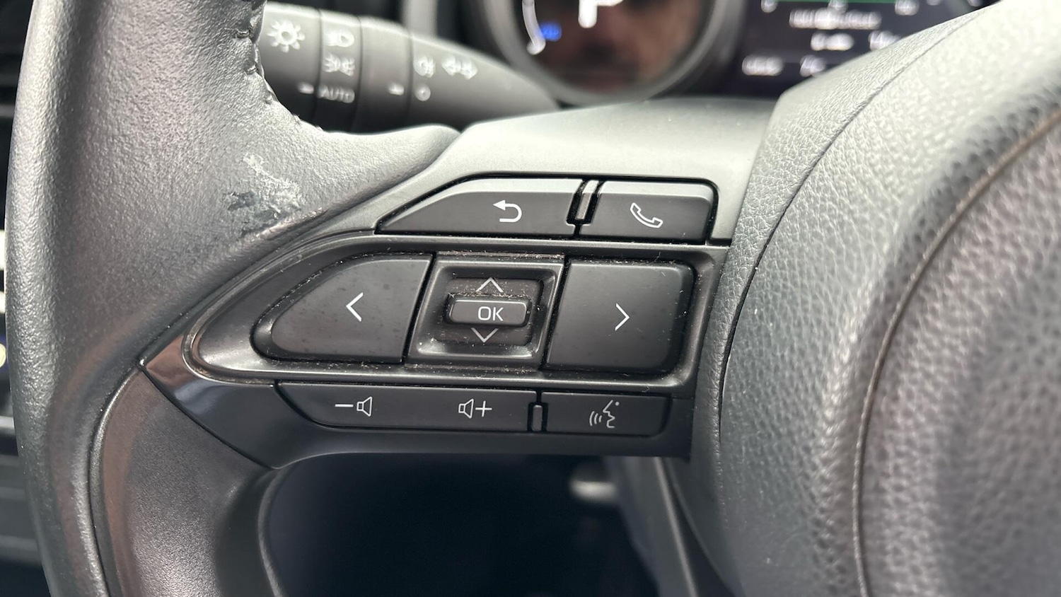 Used Toyota Yaris Cross 2023 for sale - 77559803: Photo 34