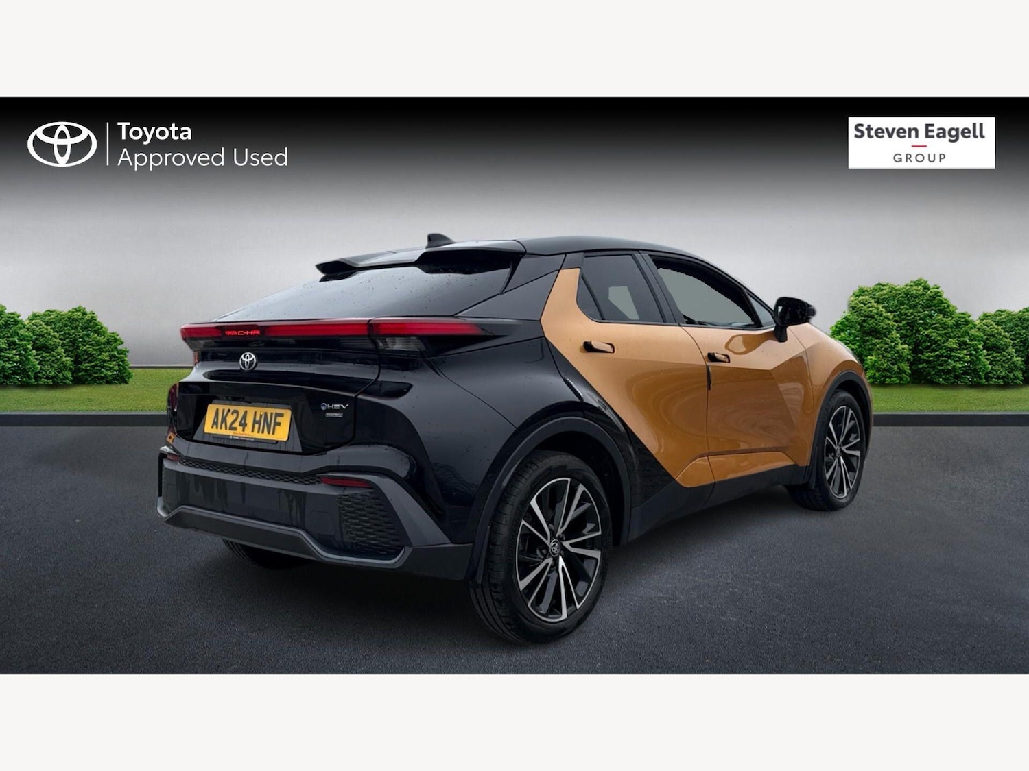 Used Toyota C-HR 2024 for sale - 77799310: Photo 2