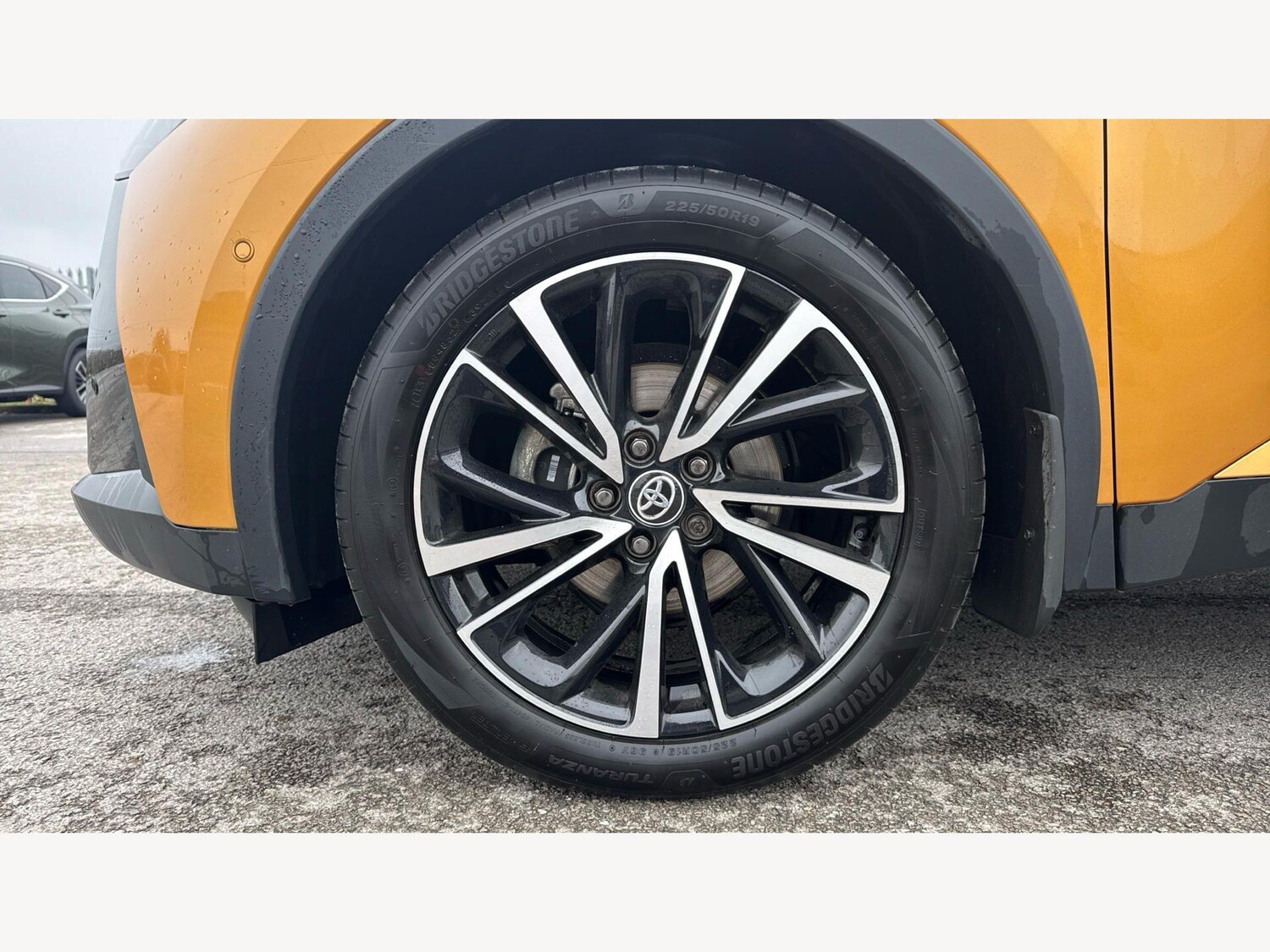 Used Toyota C-HR 2024 for sale - 77799310: Photo 20