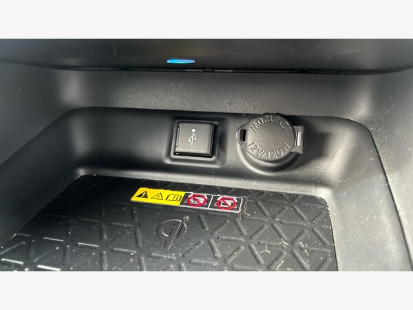Used Toyota RAV4 2022 for sale - 75600777: Photo 41