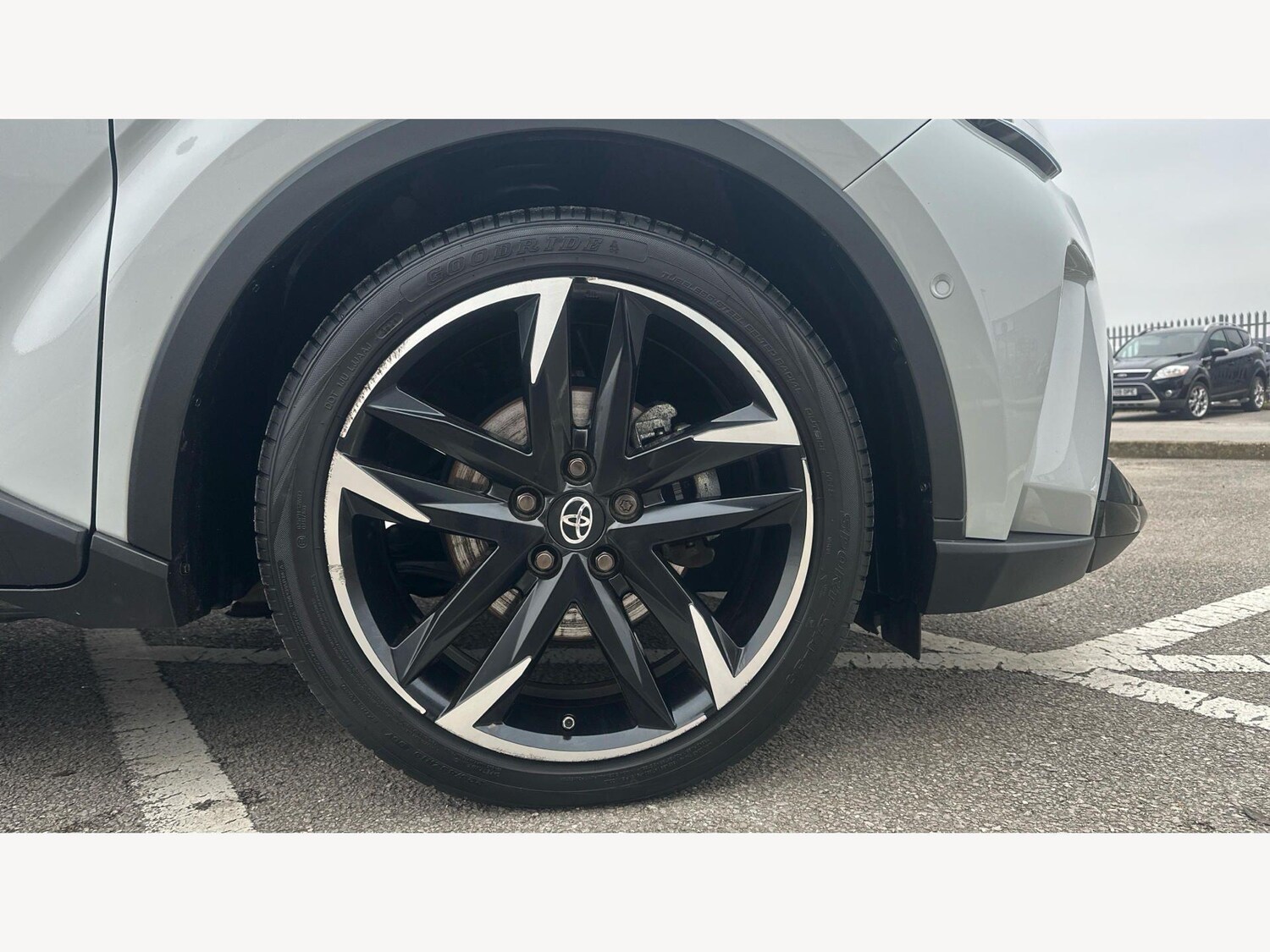 Used Toyota C-HR 2023 for sale - 77908479: Photo 20