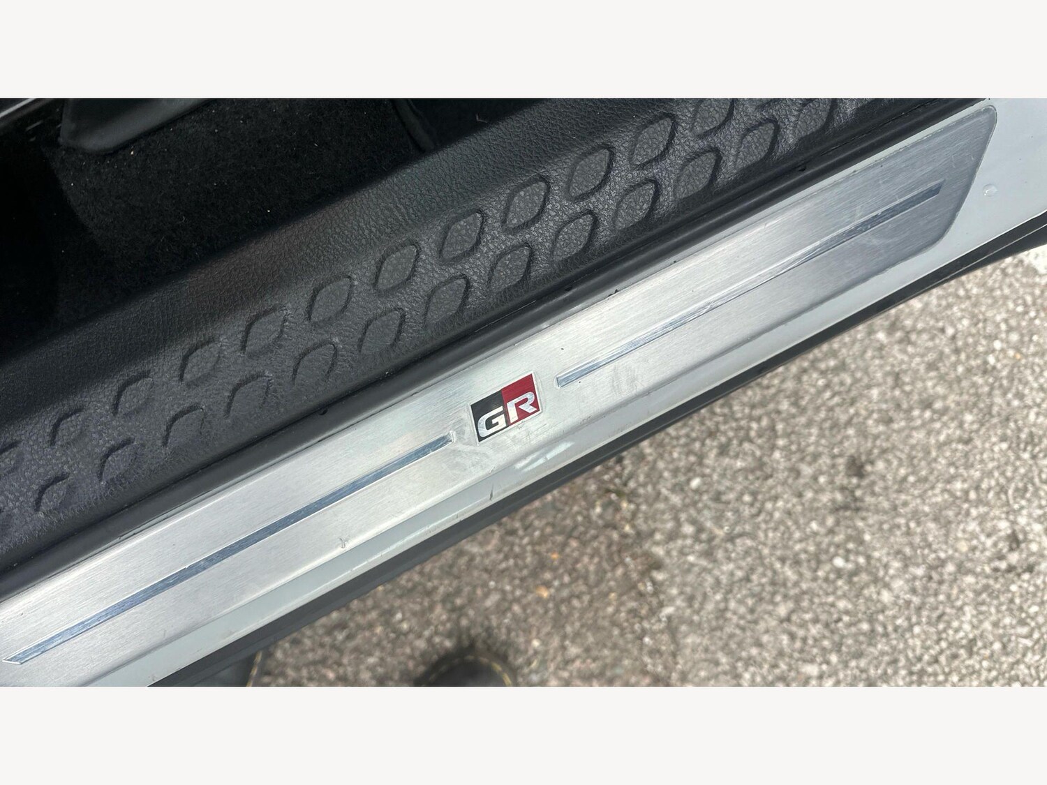 Used Toyota C-HR 2023 for sale - 77908479: Photo 30