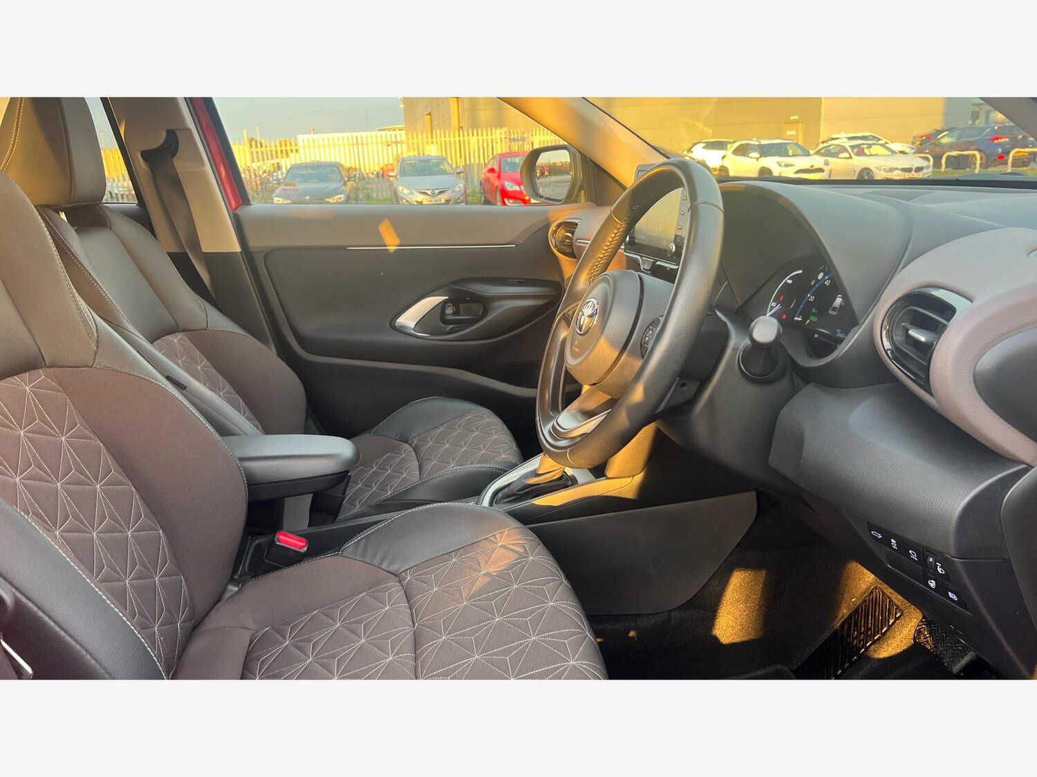 Used Toyota Yaris Cross for sale - 77279932: Photo 13